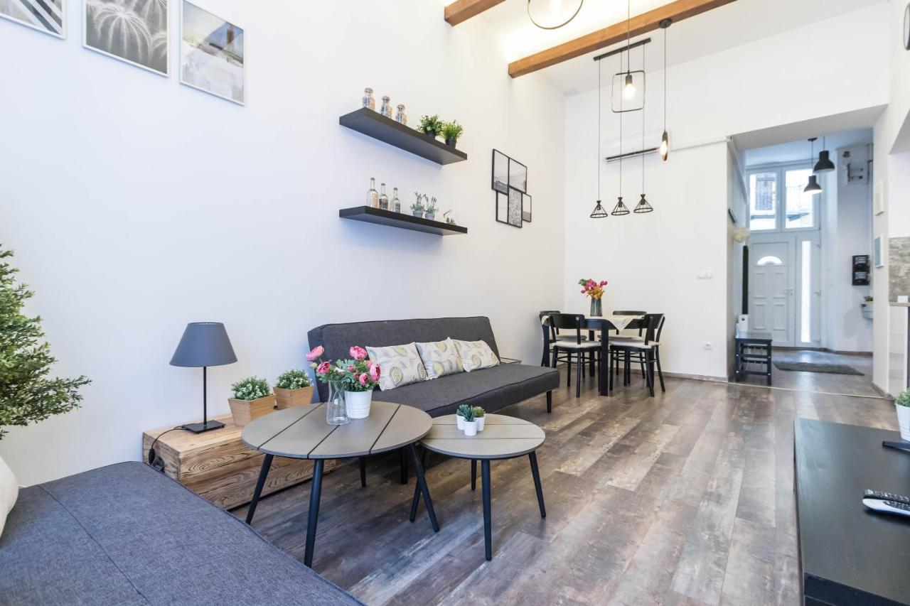 Katarina Apartment Blaha Square Budapest Exterior photo