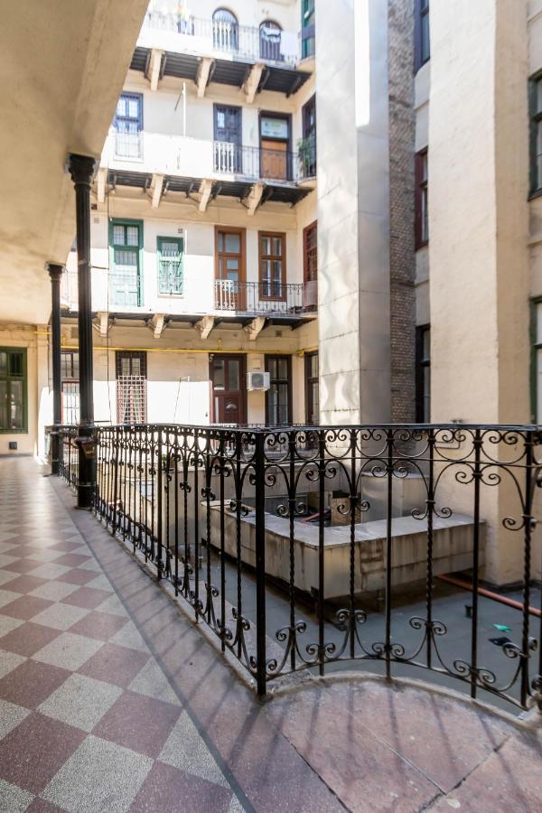 Katarina Apartment Blaha Square Budapest Exterior photo